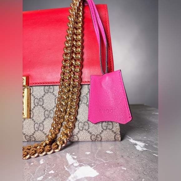 Gucci GG Supreme Padlock Medium Crossbody Shoulder Bag 🩷❤️ - Picture 3 of 14